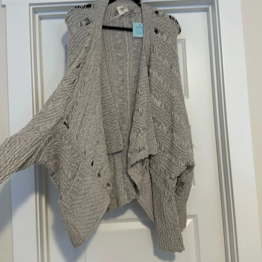 Nwt cardigan